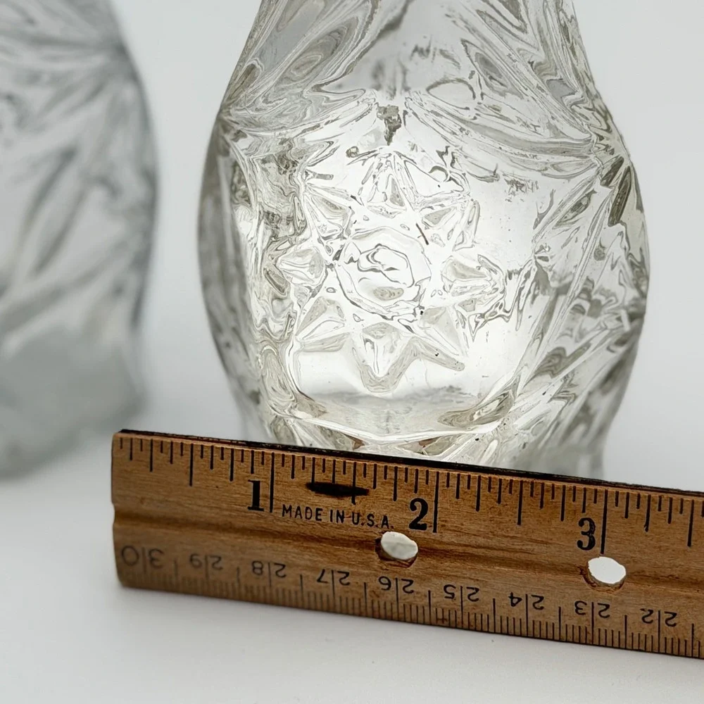 Vintage Clear‎ Pressed Glass Starburst Cruet Set with Stoppers Set of 2 7 inch
